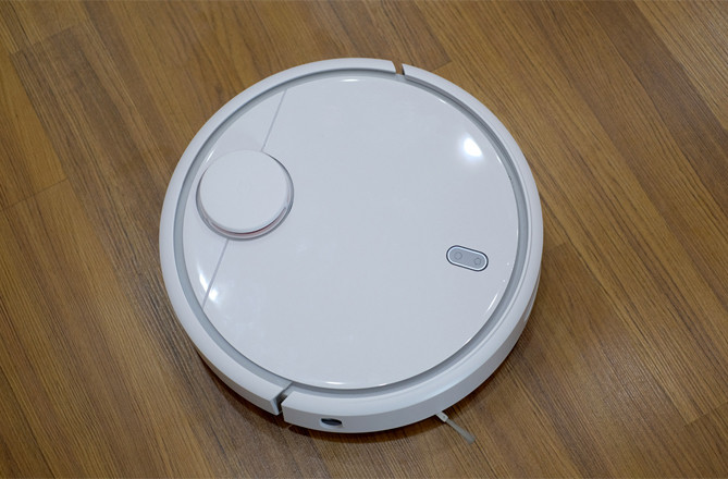 Loạt robot hút bụi dưới 5 triệu đồng bán chạy