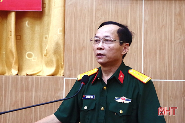 Ban Phụ nữ Quân đội tặng quà các đối tượng chính sách trên địa bàn Hà Tĩnh
