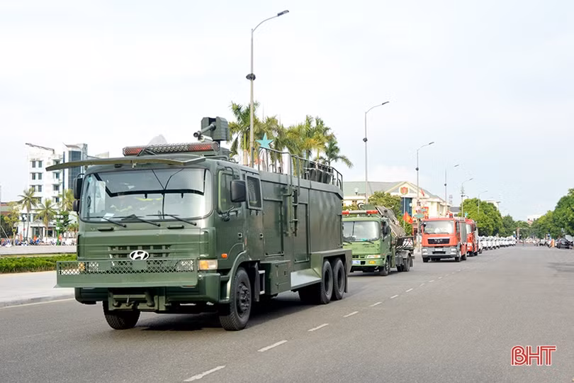 Chủ tịch UBND tỉnh Hà Tĩnh: Không để xảy ra đột xuất, bất ngờ, phức tạp về an ninh trật tự