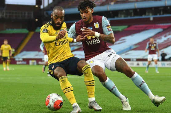 kết quả aston villa 1-0 arsenal, watford 0-4 man city vòng 37 ngoại hạng anh hình 1 Vòng 37 Ngoại hạng Anh: Man City thắng nhẹ, Arsenal thua bạc nhược