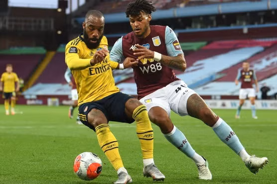 Vòng 37 Ngoại hạng Anh: Man City thắng nhẹ, Arsenal thua bạc nhược