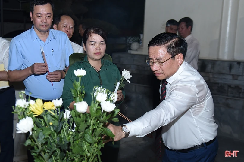 Lãnh đạo Đảng, Nhà nước dâng hương tại Khu di tích Ngã ba Đồng Lộc