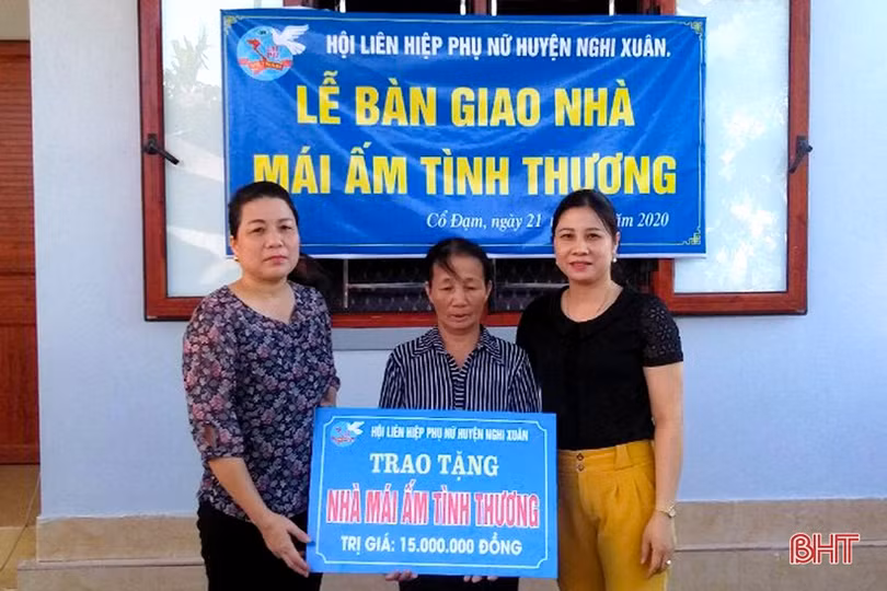 Ấm áp những hoạt động tri ân của phụ nữ Hà Tĩnh trong tháng 7