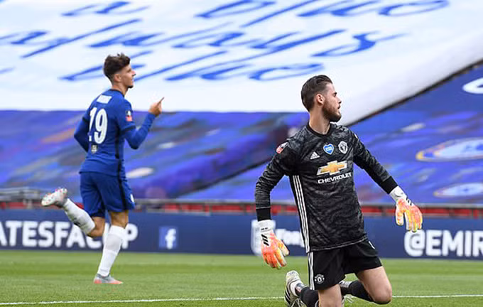 Man United 1-3 Chelsea: Hàng thủ thảm họa, Quỷ đỏ mất vé vào chung kết FA Cup