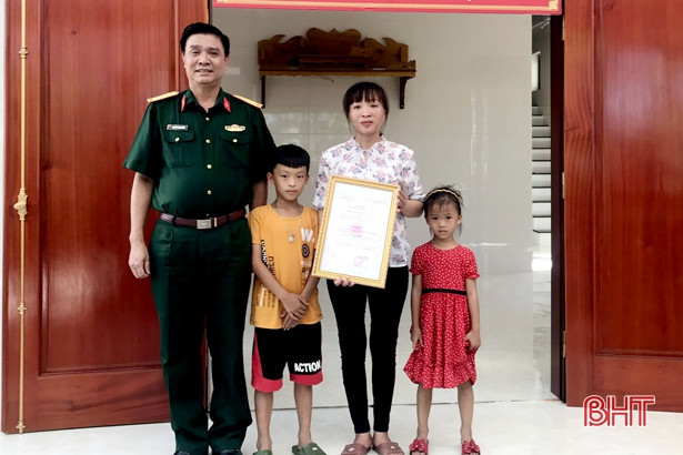 Khởi công, trao tặng nhà tình nghĩa cho gia đình chính sách ở Can Lộc