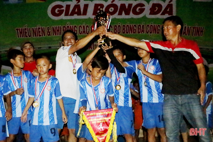 25 đội bóng đá nhí Hà Tĩnh tranh tài Cúp Quahaco mở rộng