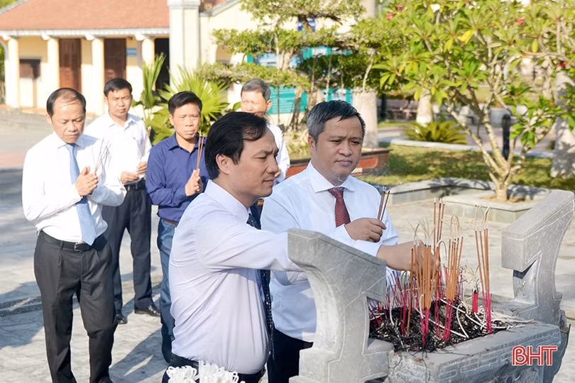 Hà Tĩnh tổ chức nhiều hoạt động tri ân các anh hùng, liệt sỹ