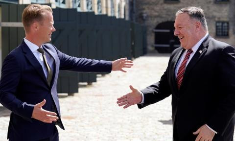 Nga im lặng cho Mỹ thách đấu ở “Bắc cực”?