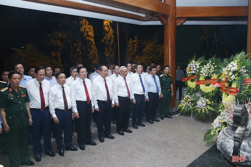 Lãnh đạo Đảng, Nhà nước dâng hương tại Khu di tích Ngã ba Đồng Lộc