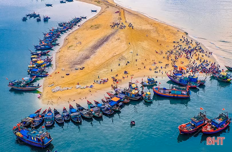 Biển Thiên Cầm, hồ Kẻ Gỗ sẽ đưa du lịch Cẩm Xuyên “cất cánh”