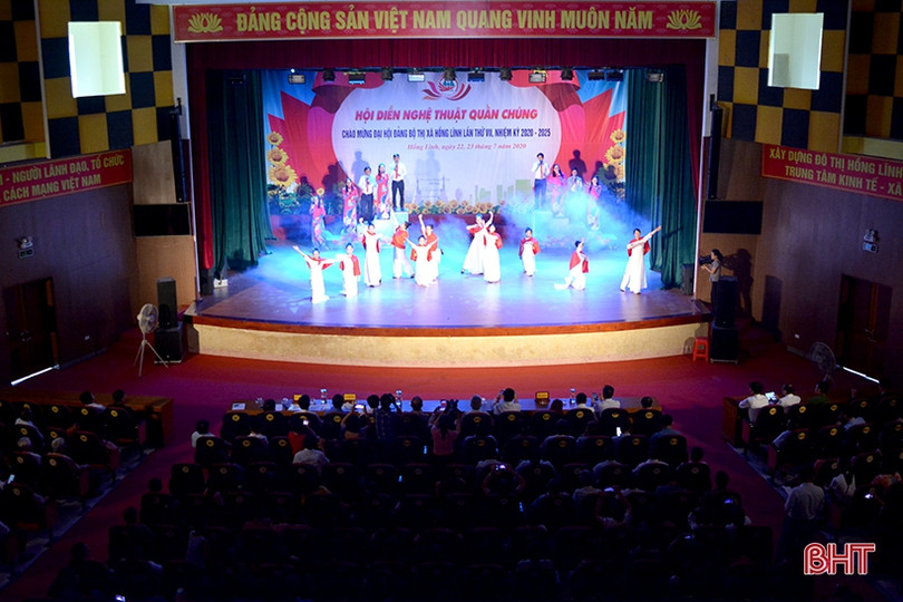 Đặc sắc Hội diễn Nghệ thuật quần chúng chào mừng Đại hội Đảng bộ TX Hồng Lĩnh