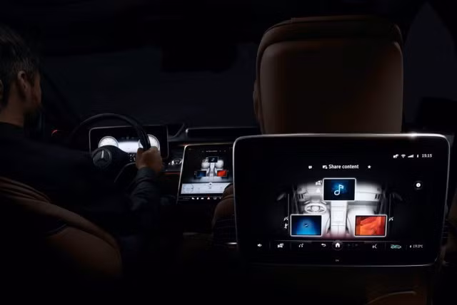 Chuẩn bị ra mắt mẫu xe đầu tiên trên thế giới có túi khí ghế sau