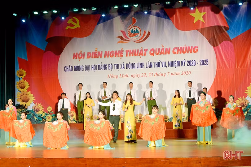 Đặc sắc Hội diễn Nghệ thuật quần chúng chào mừng Đại hội Đảng bộ TX Hồng Lĩnh