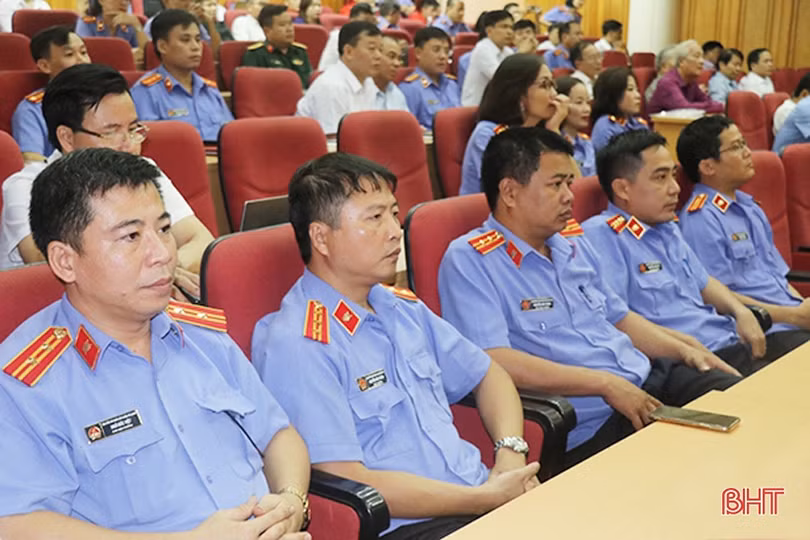 Cán bộ ngành Kiểm sát Hà Tĩnh phải luôn là chỗ dựa tin cậy của Nhân dân