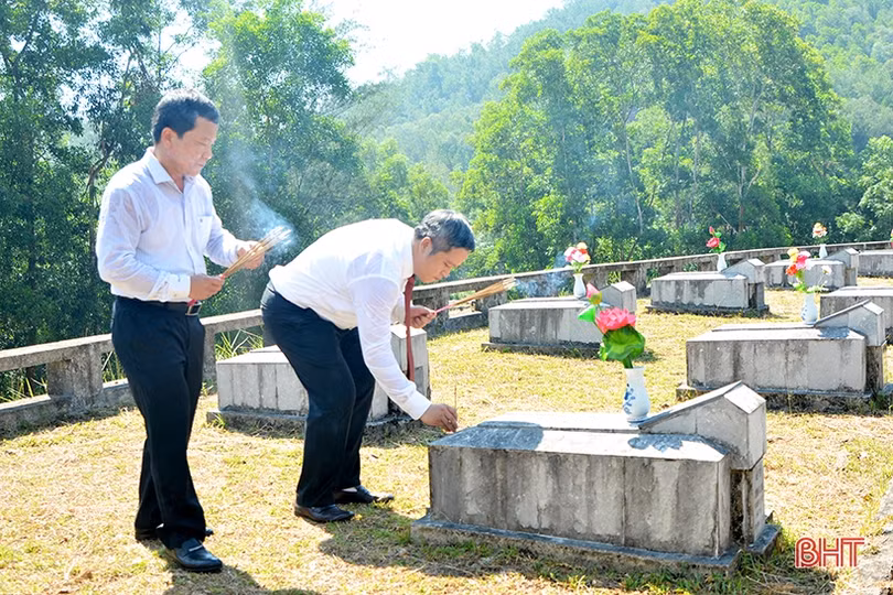 Hà Tĩnh tổ chức nhiều hoạt động tri ân các anh hùng, liệt sỹ