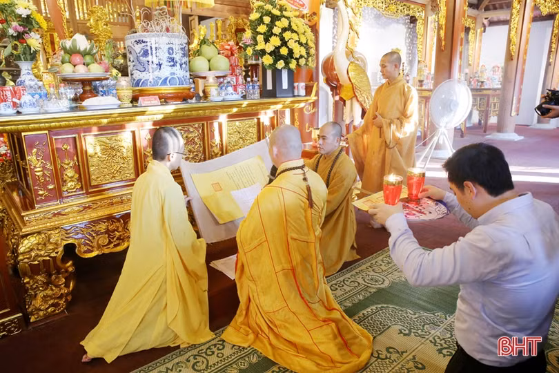 Trang trọng lễ giỗ 10 nữ liệt sỹ thanh niên xung phong Ngã ba Đồng Lộc