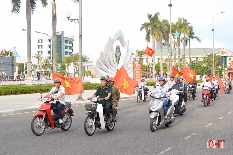 Chủ tịch UBND tỉnh Hà Tĩnh: Không để xảy ra đột xuất, bất ngờ, phức tạp về an ninh trật tự