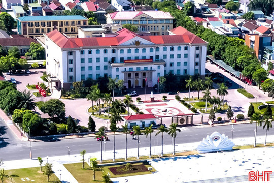 Kỳ họp thứ 34 HĐND tỉnh Hà Tĩnh khóa XVIII diễn ra từ ngày 9 - 11/12