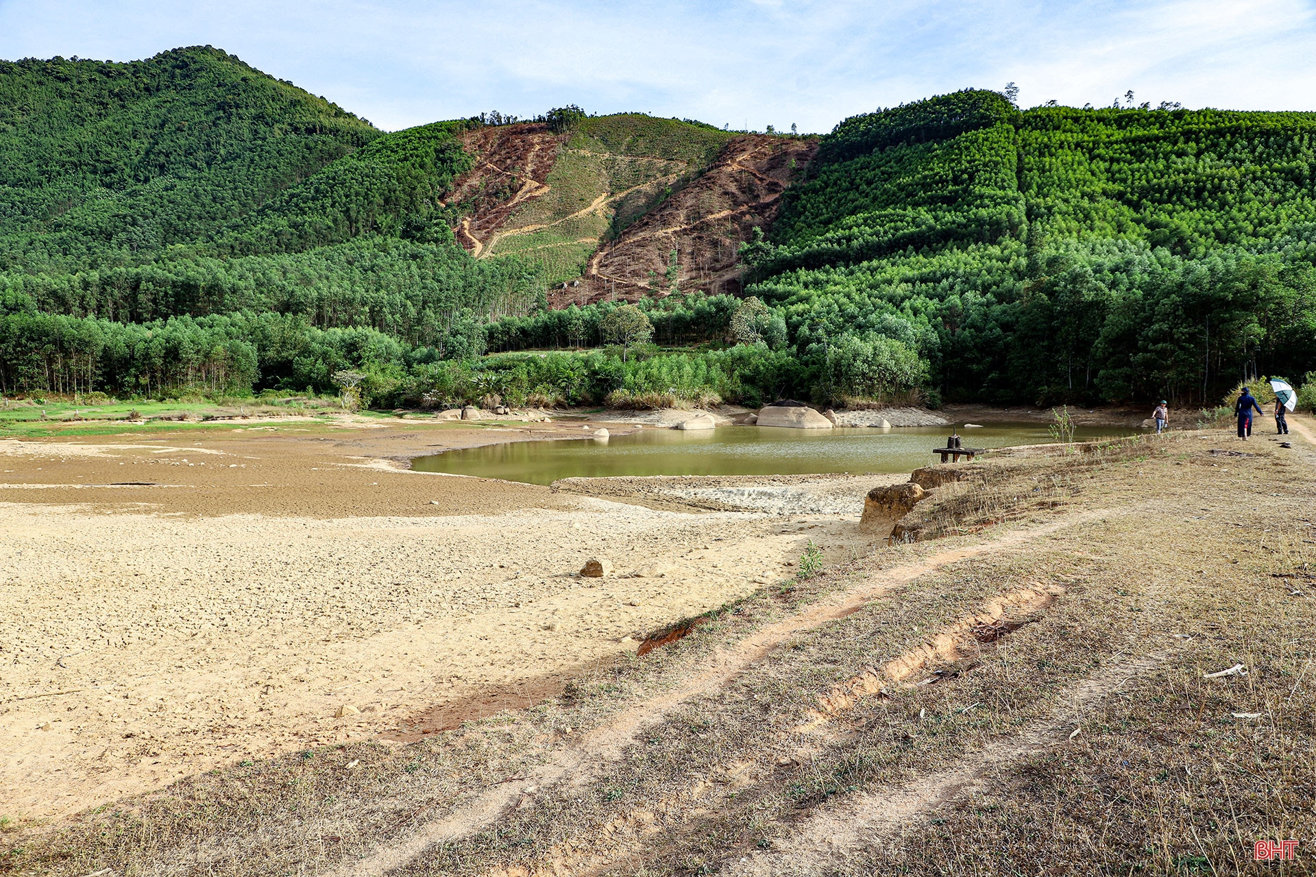 Hồ đập xuống cấp và câu chuyện nguồn lực đầu tư, khai thác hiệu quả (bài 1): Nhiều công trình “rệu rạo”