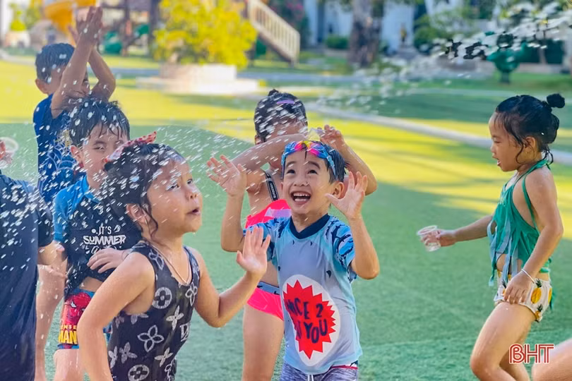 Hấp dẫn các hoạt động ngoại khóa ở Trường Mầm non Trung Kiên