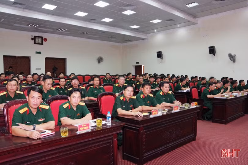 Bộ CHQS Hà Tĩnh rút kinh nghiệm diễn tập khu vực phòng thủ tỉnh