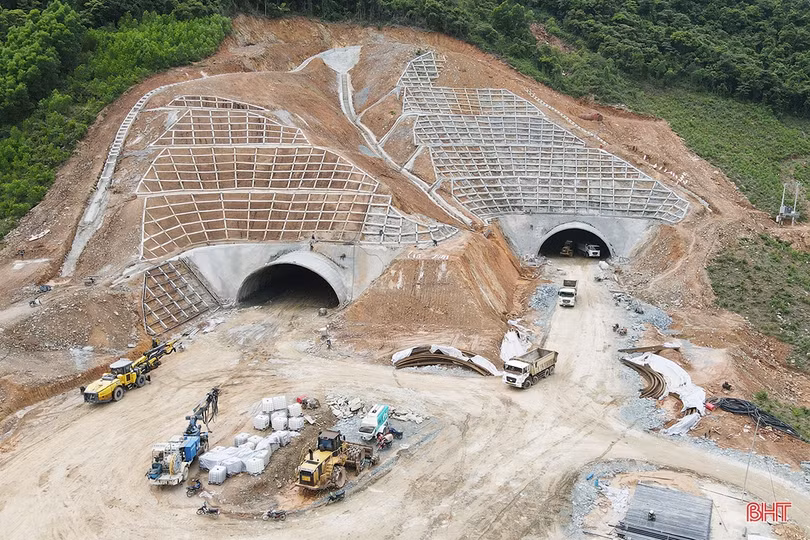 Bộ GTVT bác thông tin phí đường bộ cao tốc Bắc - Nam 3.500 đồng/km