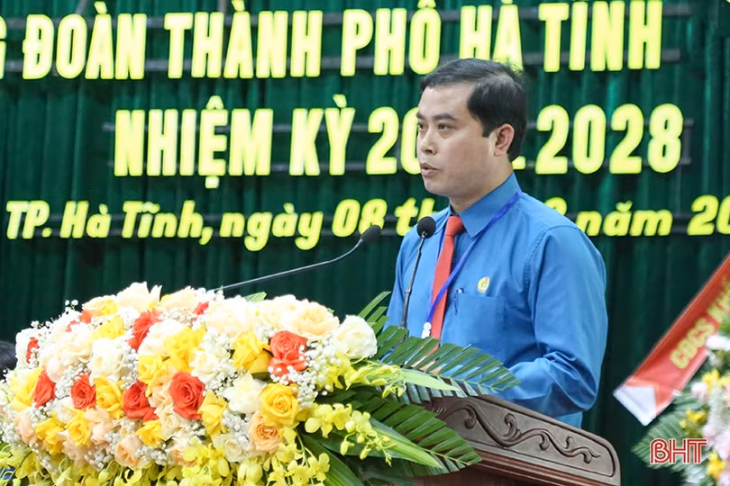 Bà Nguyễn Thị Anh Chương được bầu giữ chức Chủ tịch LĐLĐ TP Hà Tĩnh