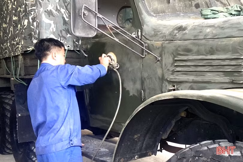 Xây dựng đơn vị vận tải chính quy, an toàn, huấn luyện giỏi