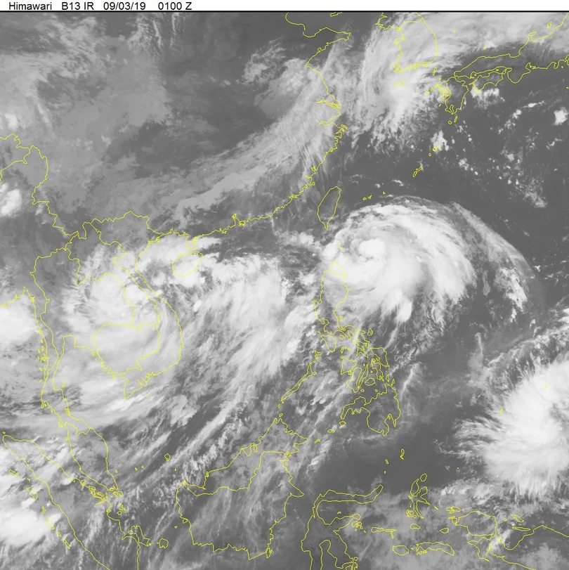 Hà Tĩnh mưa dồn dập, lũ sông lên nhanh, Thủy điện Hố Hô xả tràn