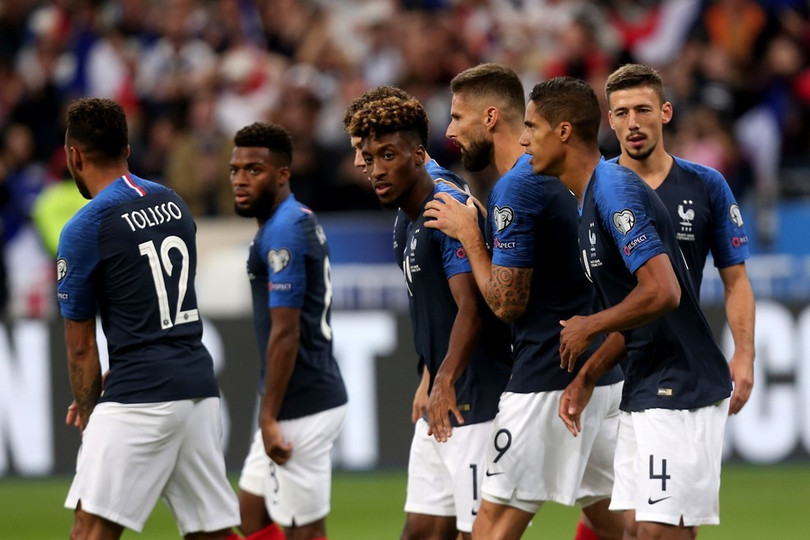 Dội 4 “trái bom”, Pháp phô trương sức mạnh ảnh 7 Dội 4 “trái bom”, Pháp phô trương sức mạnh