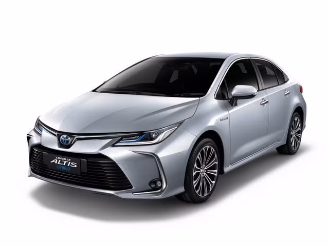 Ra mắt Toyota Corolla Altis thế hệ mới, chực chờ về Việt Nam