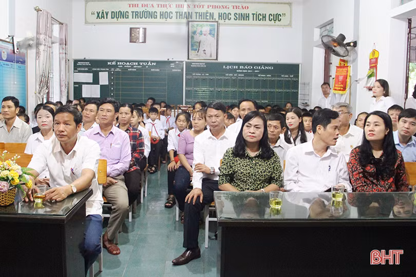Các trường học ở Hà Tĩnh khai giảng năm học mới 2019 - 2020