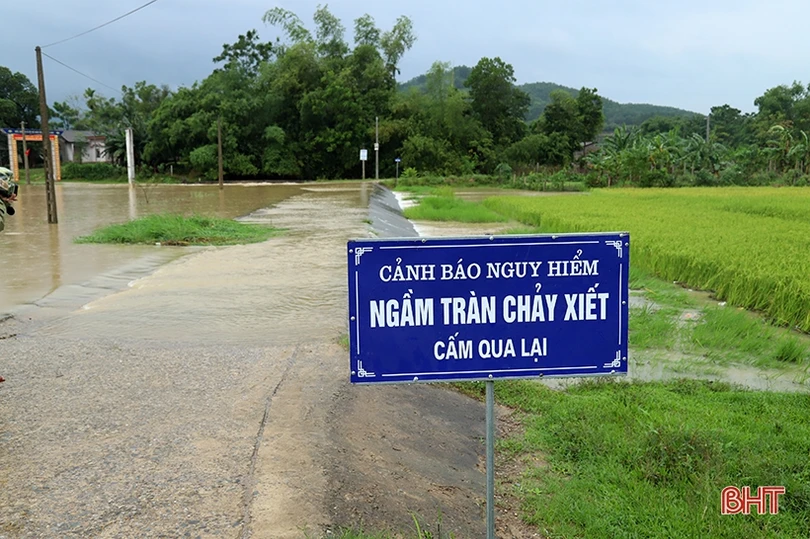 Mưa kết hợp thủy điện xả lũ, nước sông Ngàn Phố vùng hạ Hương Sơn dâng nhanh