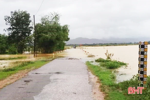 Mưa to, 10 xã huyện miền núi Hương Khê ngập cục bộ, Vũ Quang đề phòng lũ lớn