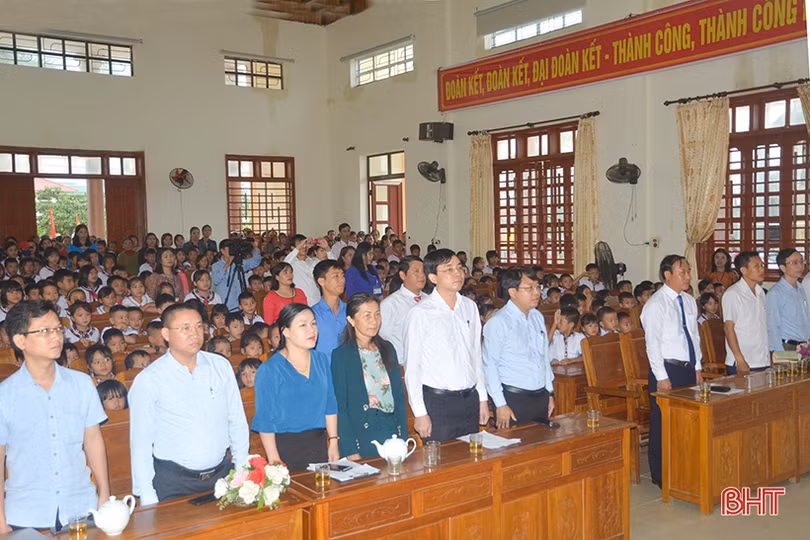 Các trường học ở Hà Tĩnh khai giảng năm học mới 2019 - 2020