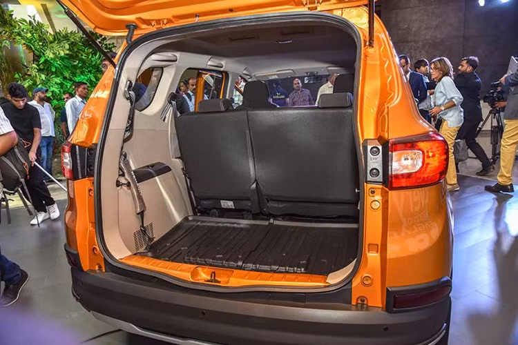 Renault Triber mới rẻ giật mình, chỉ 160 triệu tại Ấn Độ