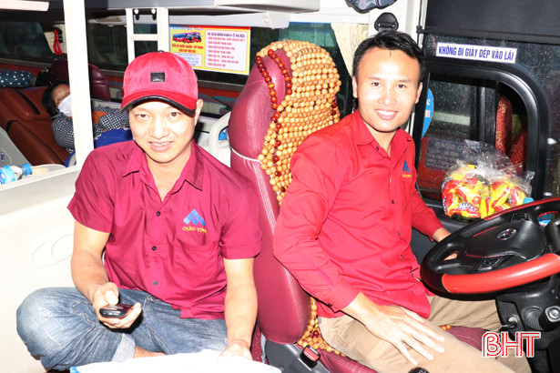 Nhà xe Châu Tịnh đồng hành cùng sinh viên Nghi Xuân