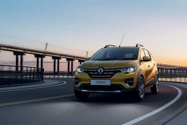 Renault Triber mới rẻ giật mình, chỉ 160 triệu tại Ấn Độ