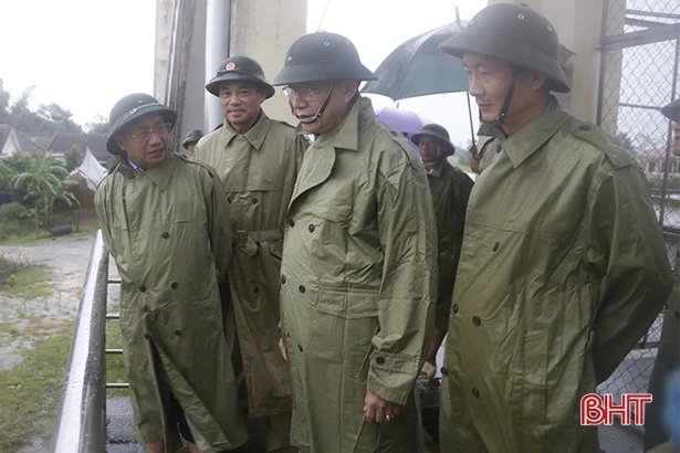 Bí thư Tỉnh ủy: Nắm chắc diễn biến thời tiết, điều tiết tiêu thoát nước hợp lý