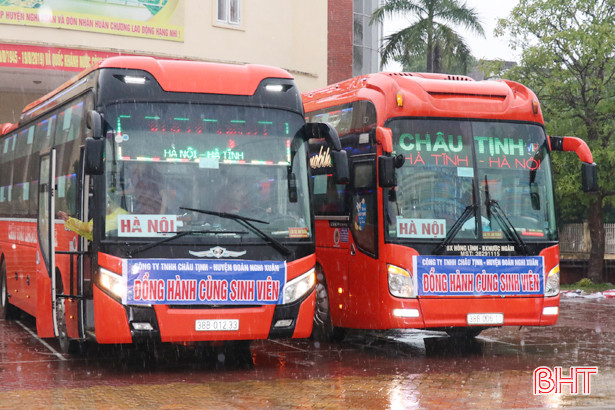 Nhà xe Châu Tịnh đồng hành cùng sinh viên Nghi Xuân