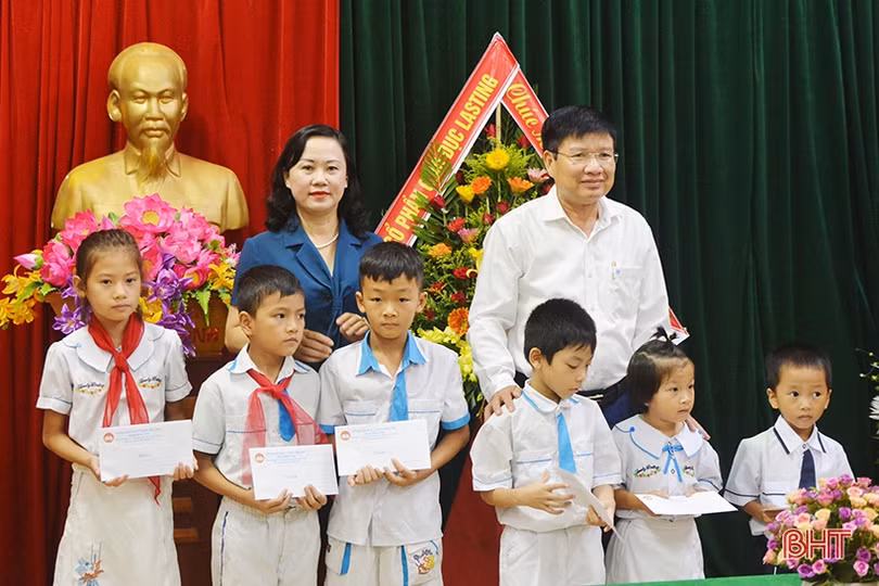 Các trường học ở Hà Tĩnh khai giảng năm học mới 2019 - 2020