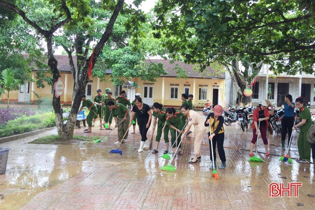 Nước rút đến đâu, Hương Khê tập trung khắc phục hậu quả đến đó!