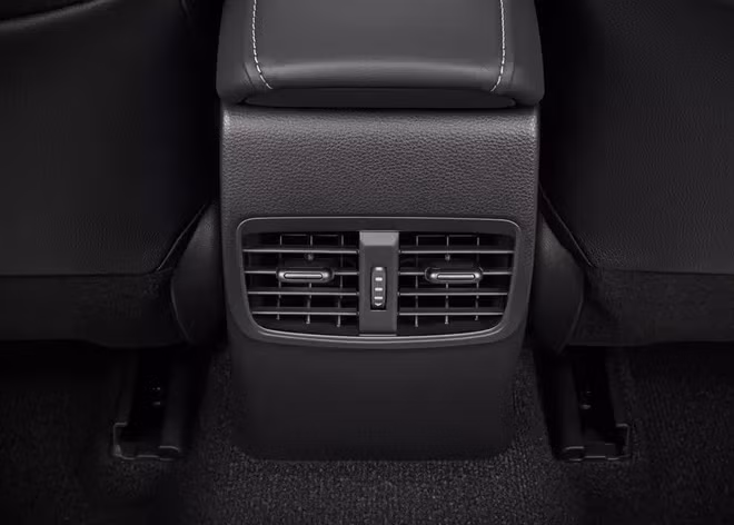 Ra mắt Toyota Corolla Altis thế hệ mới, chực chờ về Việt Nam