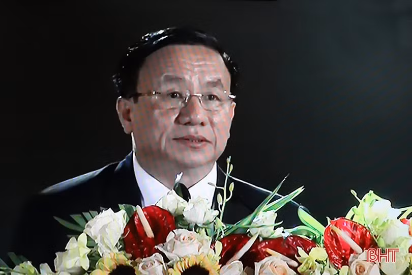 Long trọng lễ kỷ niệm 550 năm thành lập huyện Hương Sơn