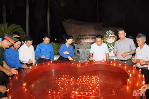 Thắp nến tri ân, tưởng niệm Anh hùng liệt sĩ Lý Tự Trọng