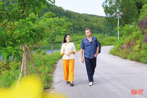 Cùng ca sĩ Kyo York khám phá “Hoan Châu đệ nhất danh lam”