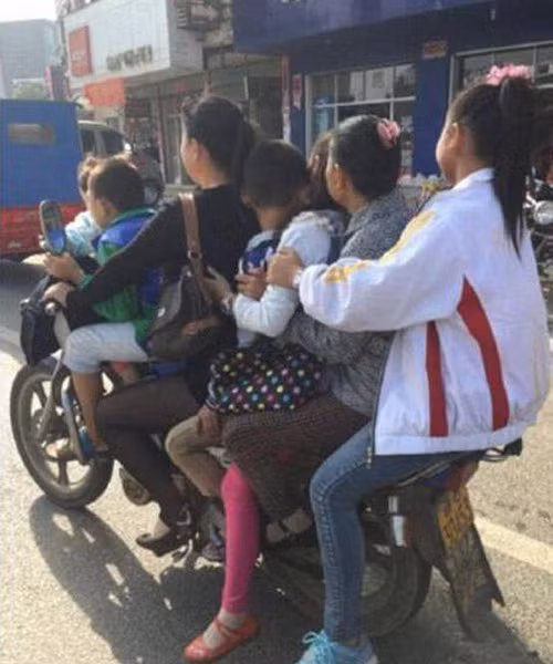 nhung hinh anh chi co tren duong pho trung quoc