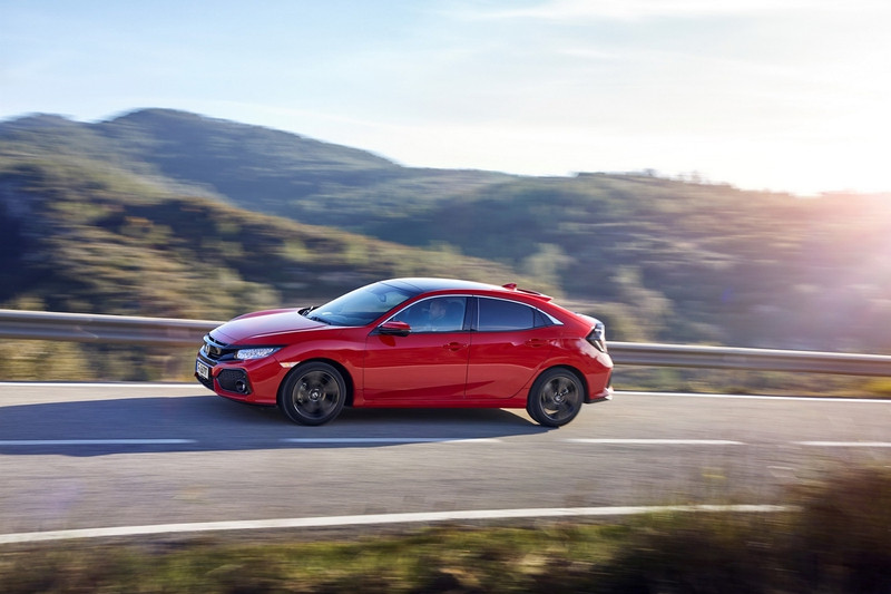 ngam chi tiet ve dep cua honda civic hatchback 2017