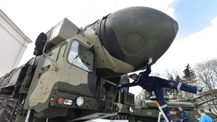 ten lua dan dao topol m ban trung muc tieu cach hang ngan km