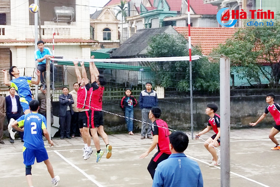 huong son soi noi thi dau the thao mung xuan moi